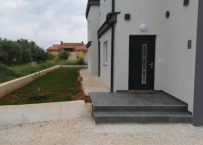 Eden * Vodnjan